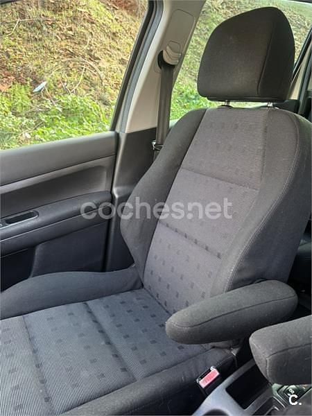 Usado Peugeot 307 90 CV (66 kW) 2006 Gris / plata Familiar