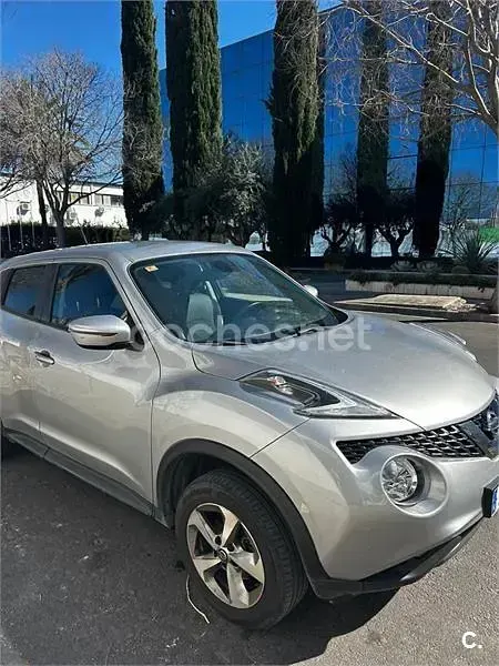 Usado Nissan Juke N-Connecta 117 CV (86 kW) 2019 Gris / plata SUV