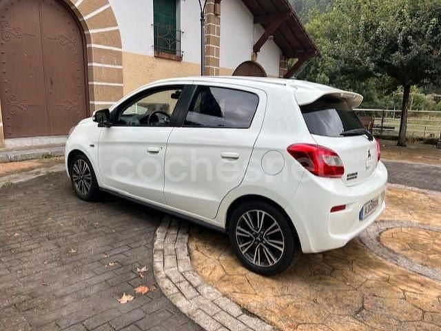 Usado Mitsubishi Space Star 80 CV (58 kW) 2020 Blanco Berlina