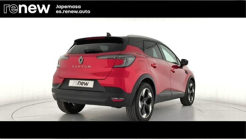Usado Renault Captur Techno 100 CV (73 kW) 2025 Rojo SUV