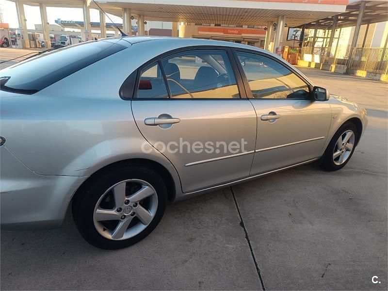 Gris / plata Usado 2003 Mazda 6 Active Berlina | 2200 € (Un poco caro) - Imagen 1/4