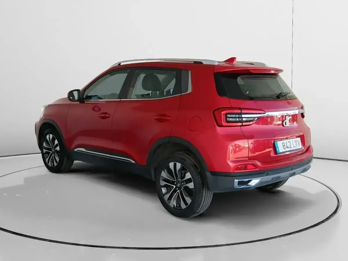Usado DR DR 5.0 116 CV (85 kW) 2022 Rojo SUV