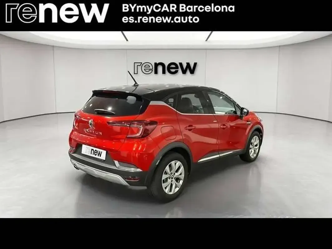 Usado Renault Captur Zen 90 CV (66 kW) 2021 Rojo SUV
