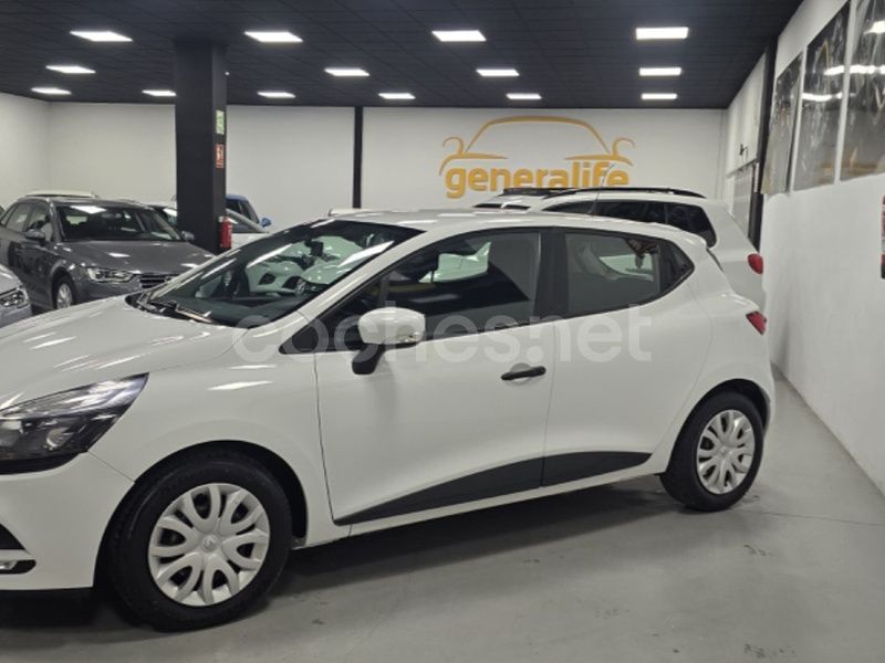Blanco Usado 2017 Renault Clio IV Business Berlina | 9900 € (Caro) - Imagen 1/4