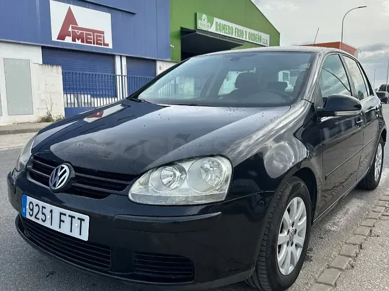 Usado VW Golf V Sportline 105 HP (77 kW) 2007 Preto Sedan