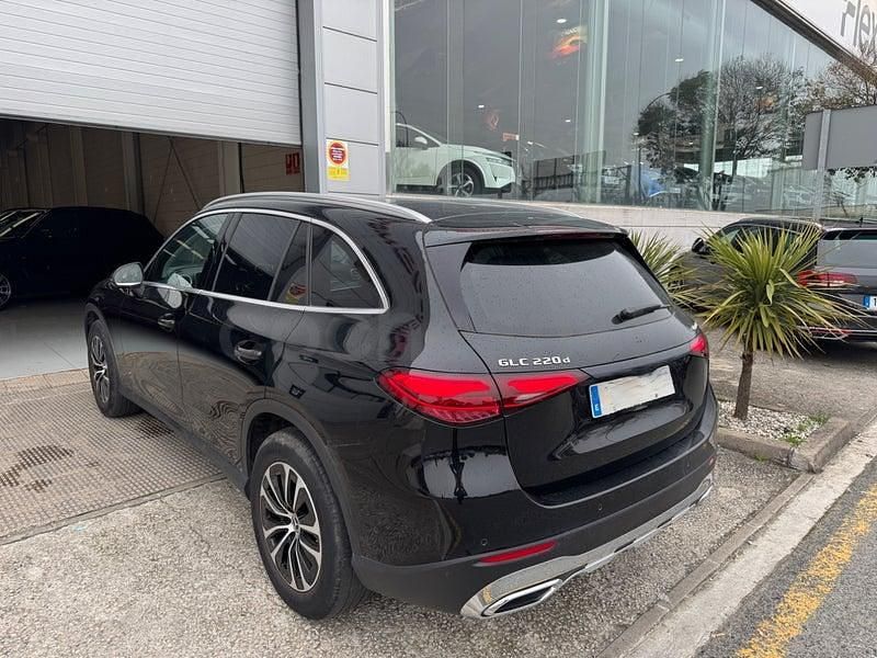 Usado Mercedes GLC220 197 CV (144 kW) 2024 Negro SUV