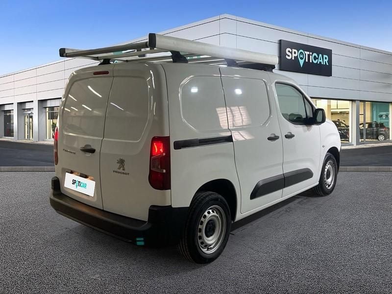 Usado Peugeot Partner 98 CV (72 kW) 2021 Blanco Monovolumen