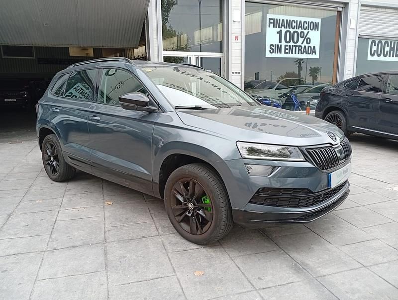 Usado Skoda Karoq Ambition 150 CV (110 kW) 2018 Gris SUV
