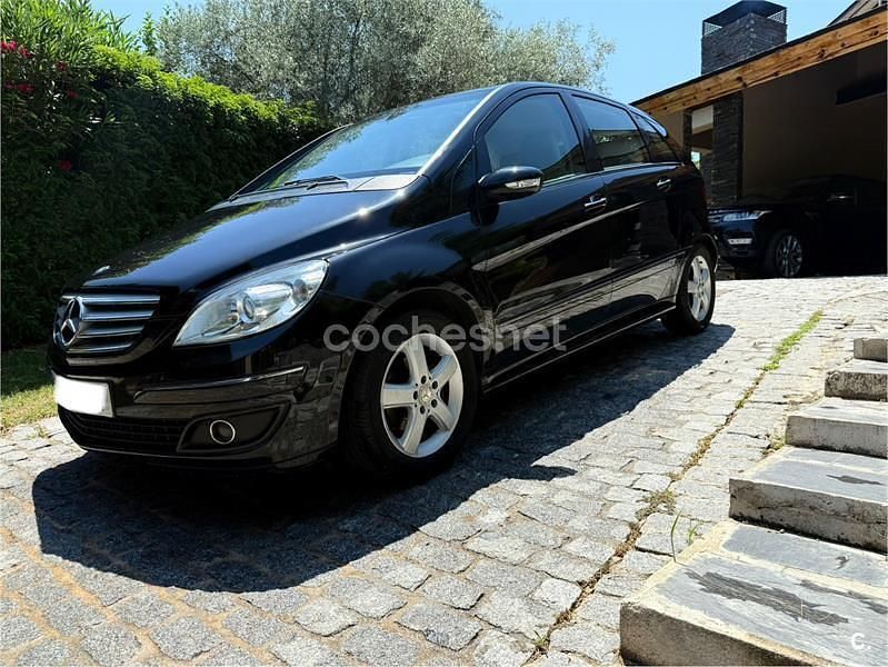 Negro Usado 2008 Mercedes B150 Monovolumen | 6990 € - Imagen 1/4
