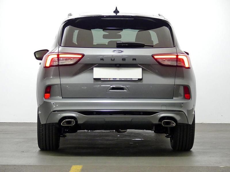 Usado Ford Kuga ST-Line X 190 CV (139 kW) 2023 Plata SUV