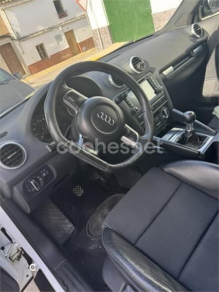 Usado Audi A3 Ambition 160 CV (117 kW) 2010 Blanco Utilitario