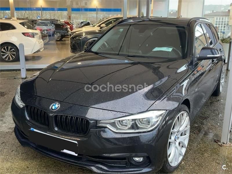 Usado BMW 318 Performance 150 CV (110 kW) 2018 Negro Familiar