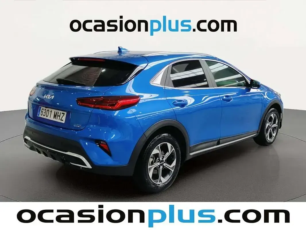 Usado Kia XCeed 136 CV (100 kW) 2023 Azul SUV