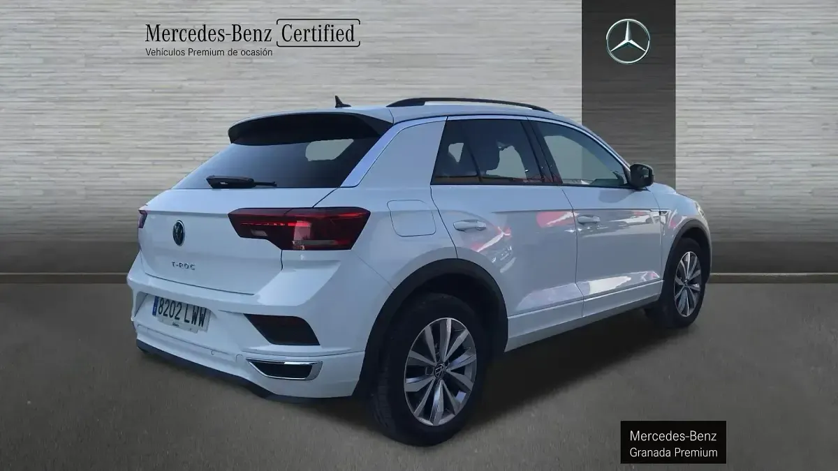 Usado VW T-Roc Advance 110 CV (80 kW) 2022 Blanco SUV