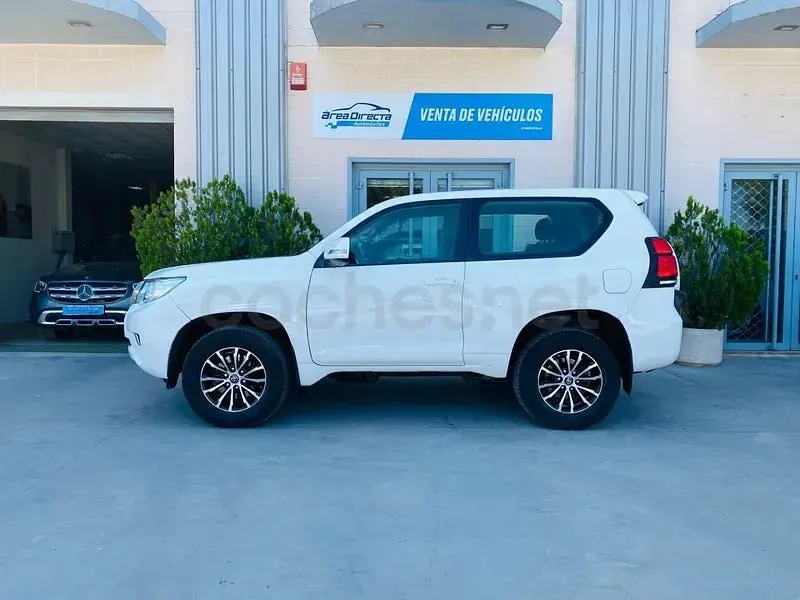 Usado Toyota Land Cruiser 177 CV (130 kW) 2018 Blanco SUV