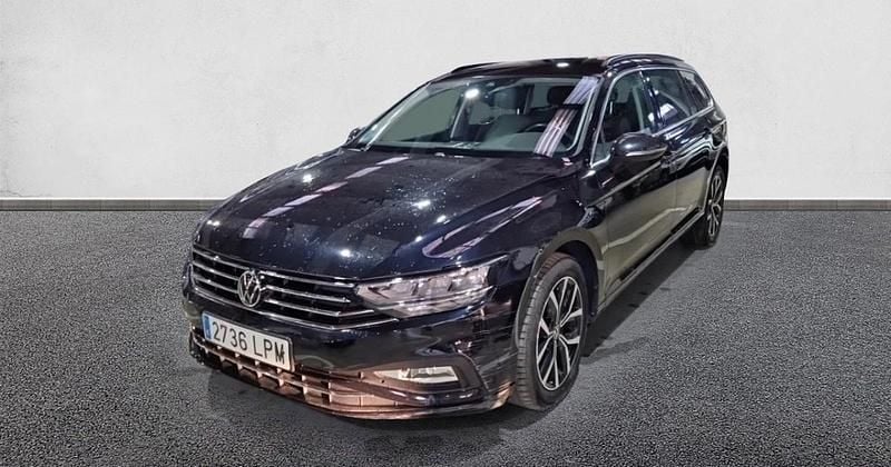 Usado 2021 VW Passat Executive Familiar | 20.990 € (Precio justo) - Imagen 1/4