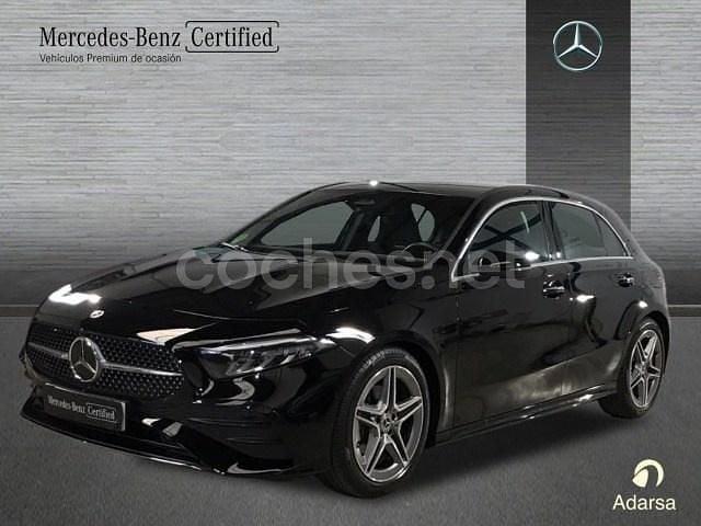 Negro Usado 2024 Mercedes A180 Berlina | 32.995 € (Precio justo) - Imagen 1/4