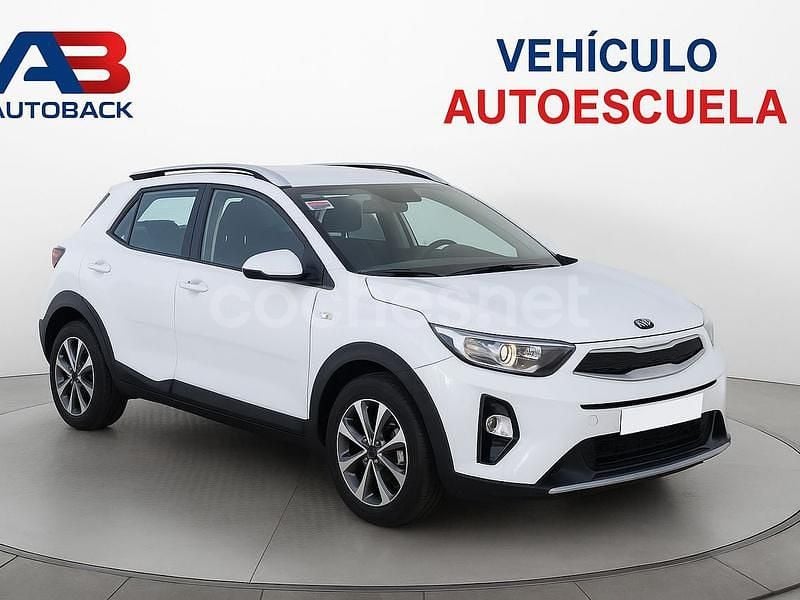 Blanco Usado 2019 Kia Stonic SUV | 9950 € (Super precio) - Imagen 1/2