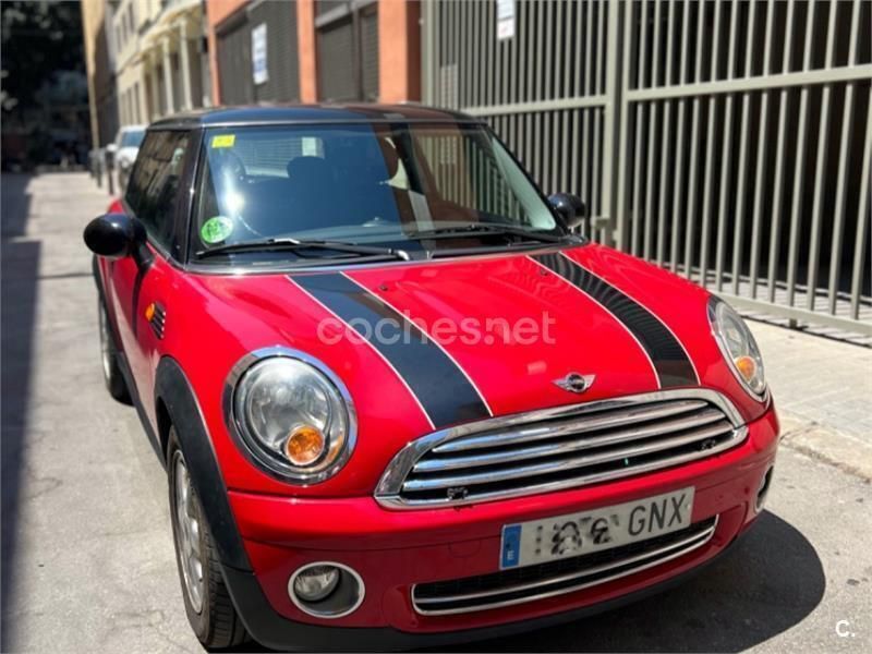 Rojo Usado 2009 Mini Cooper Utilitario | 9700 € (Un poco caro) - Imagen 1/4