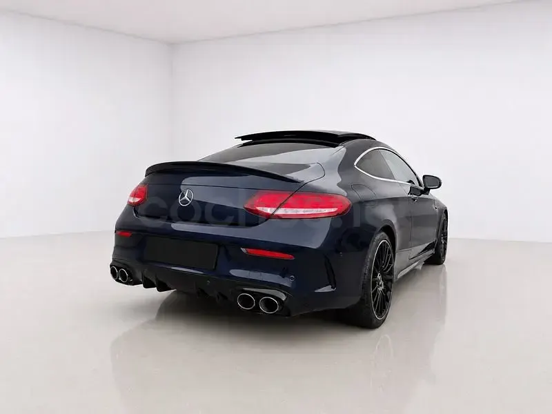 Usado Mercedes C300 245 CV (180 kW) 2017 Azul Coupe