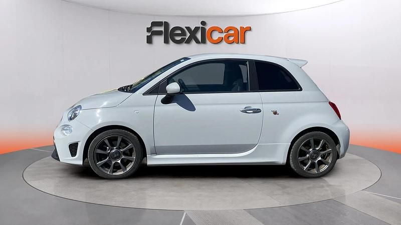 Usado Abarth 595 165 CV (121 kW) 2022 Gris Utilitario