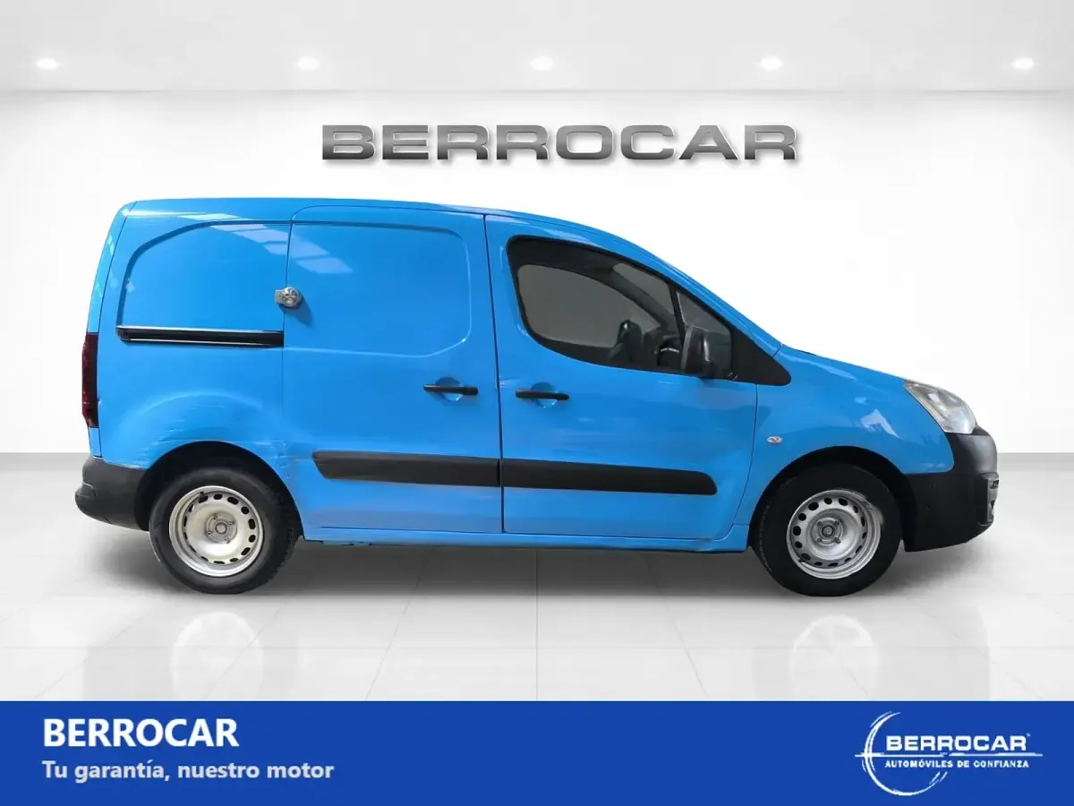 Usado Peugeot Partner 100 CV (73 kW) 2017 Azul