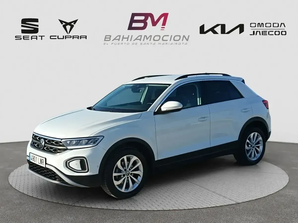 Usado VW T-Roc Life 109 CV (80 kW) 2022 Blanco SUV