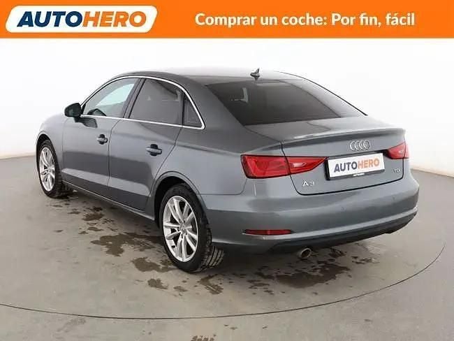 Käytetty Audi A3 Ambiente 110 HP (80 kW) 2016 Harmaa Sedan