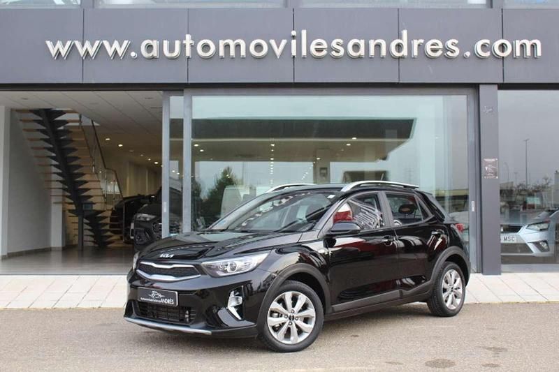 Negro Usado 2022 Kia Stonic SUV | 14.900 € (Buen precio) - Imagen 1/4