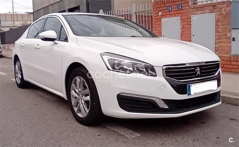 Usado Peugeot 508 Active 150 CV (110 kW) 2017 Blanco Berlina