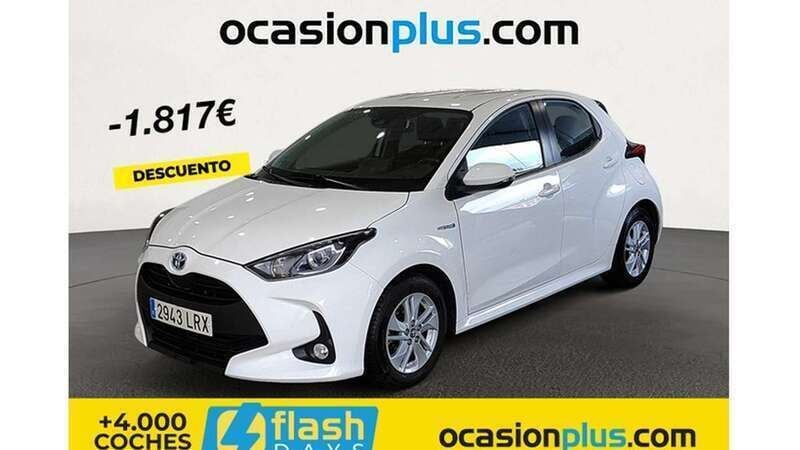 Blanco Usado 2021 Toyota Yaris Hybrid Active Utilitario | 18.173 € (Precio justo) - Imagen 1/4