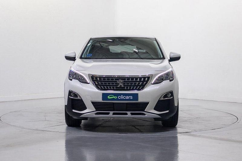 Usado Peugeot 3008 Allure 225 CV (165 kW) 2020 Blanco SUV