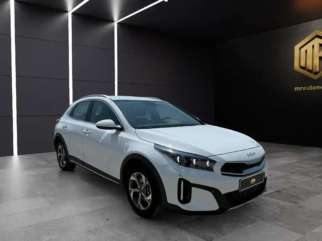 Usado Kia XCeed 160 CV (117 kW) 2023 Blanco SUV