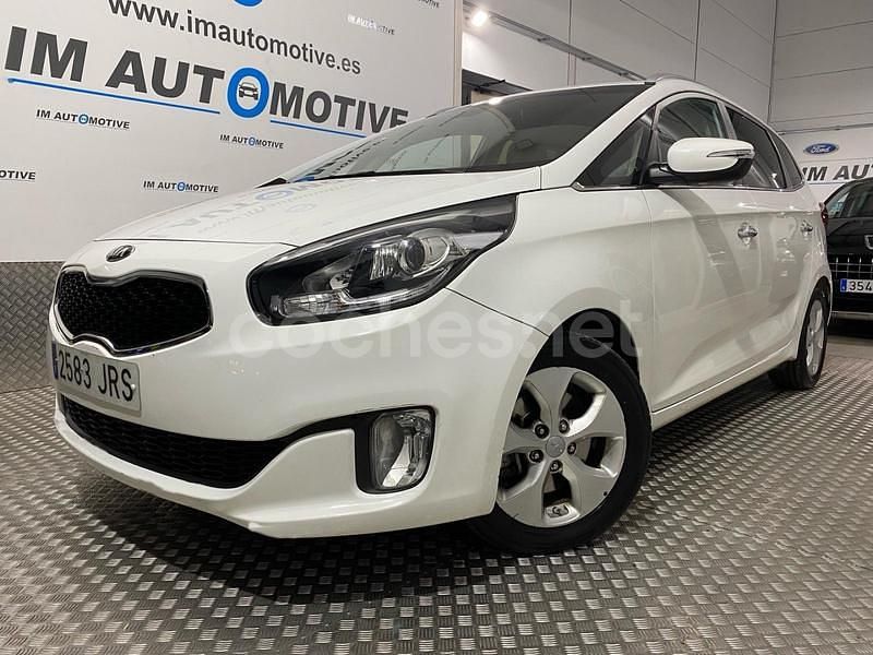 Blanco Usado 2016 Kia Carens Monovolumen | 9490 € (Super precio) - Imagen 1/4