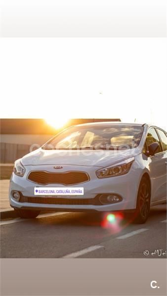 Blanco Usado 2013 Kia Ceed Berlina | 11.500 € (Caro) - Imagen 1/1