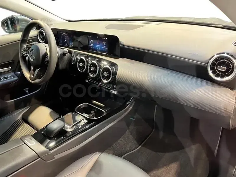 Usado Mercedes CLA250e 218 CV (160 kW) 2022 Gris / plata Coupe