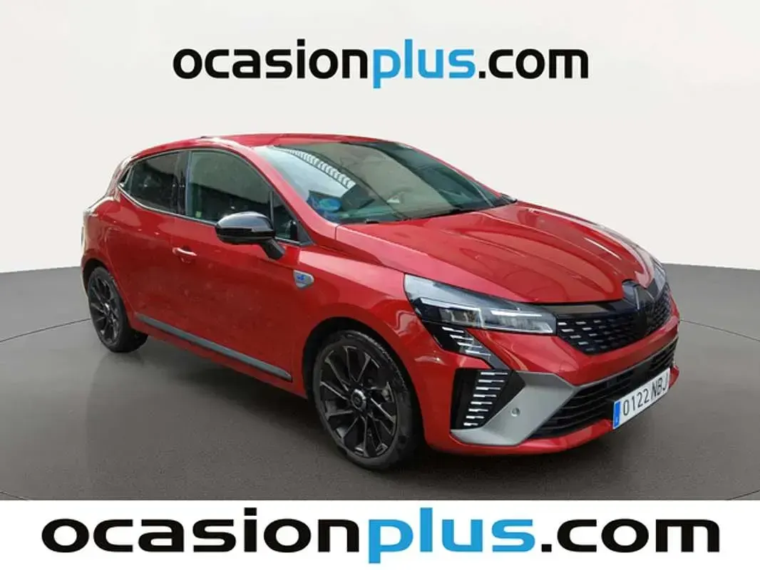 Usado Renault Clio Esprit Alpine 143 CV (105 kW) 2025 Rojo Utilitario