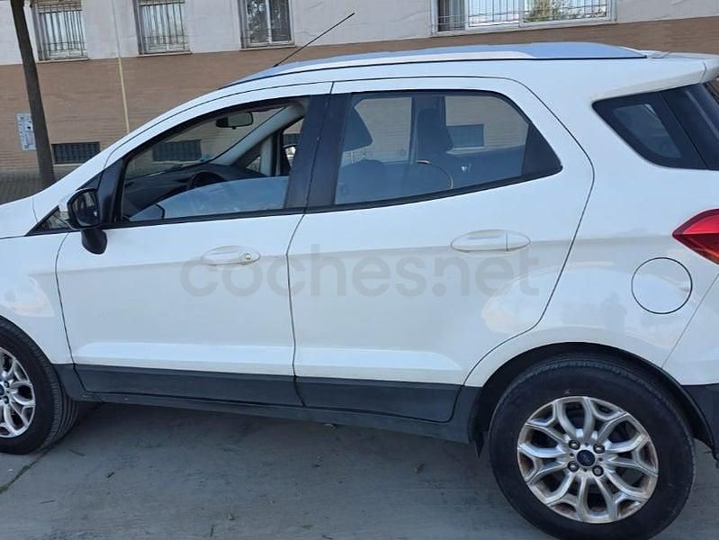 Usado Ford Ecosport Titanium 95 CV (69 kW) 2017 Blanco SUV