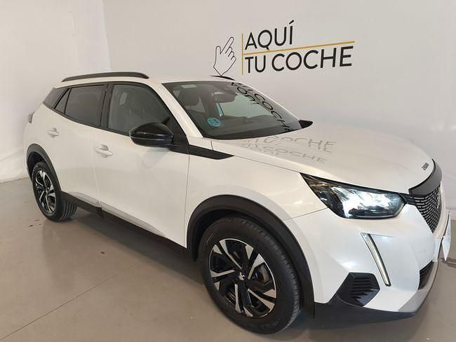 Usado Peugeot 2008 Allure 130 CV (95 kW) 2023 Blanco SUV