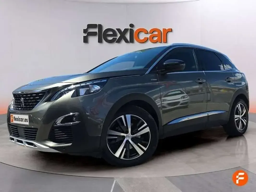 Usado Peugeot 3008 Active 131 CV (96 kW) 2019 Gris SUV