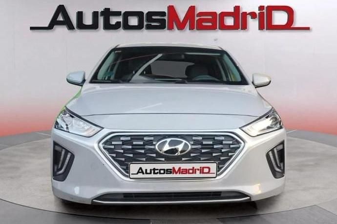 Usado Hyundai Ioniq 141 CV (103 kW) 2021 Gris Utilitario