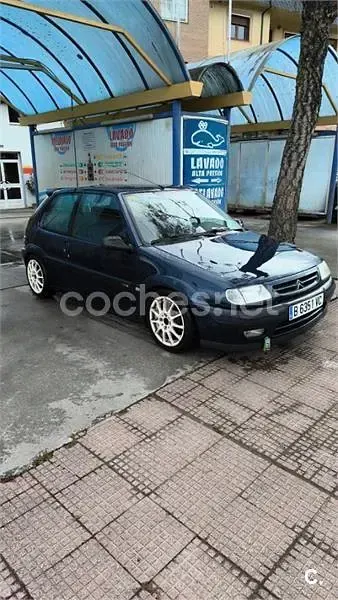 Usado Citroën Saxo 90 CV (66 kW) 1999 Azul Utilitario