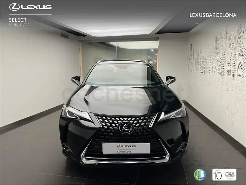 Usado Lexus UX Business Edition 184 CV (135 kW) 2022 Negro SUV