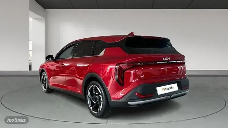 Usado Kia K4 115 CV (84 kW) 2026 Rojo