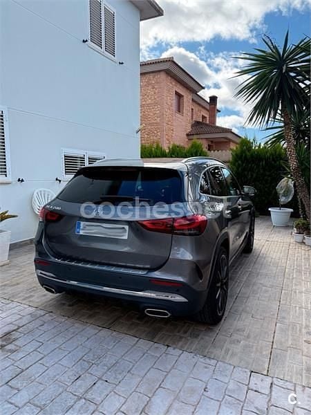 Usado Mercedes GLA200 156 CV (114 kW) 2020 Gris / plata SUV