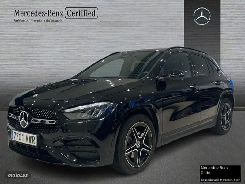 Negro cosmos Usado 2024 Mercedes GLA200 AMG line SUV | 39.890 € (Precio justo) - Imagen 1/4