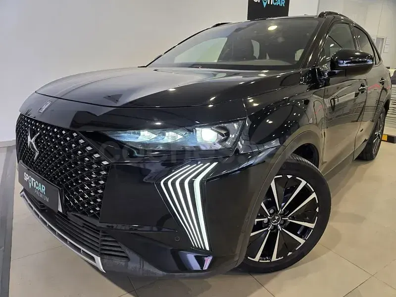 Usado DS Automobiles DS7 Crossback Rivoli 225 CV (165 kW) 2023 Negro SUV