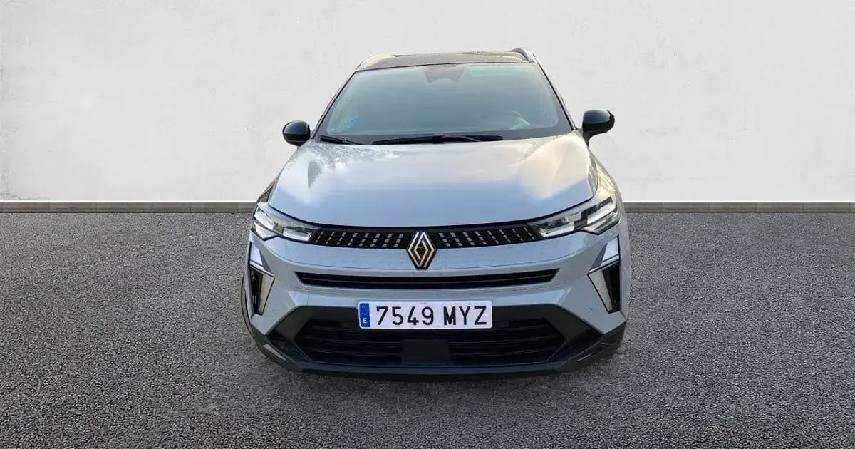 Usado Renault Captur Techno 100 CV (73 kW) 2025 SUV