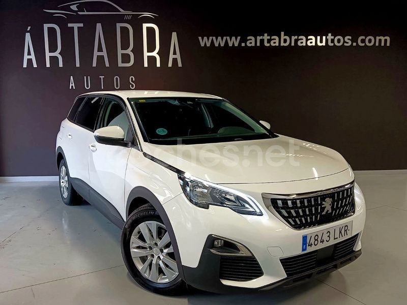 Blanco Usado 2020 Peugeot 5008 Active Monovolumen | 17.990 € (Precio justo) - Imagen 1/4
