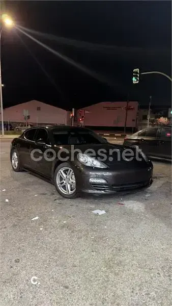Usado Porsche Panamera S Hybrid 380 CV (279 kW) 2012 Negro Utilitario